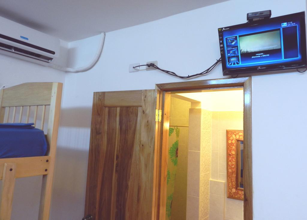 Hostal Yaku มอนตาญิตาร์ ห้อง รูปภาพ