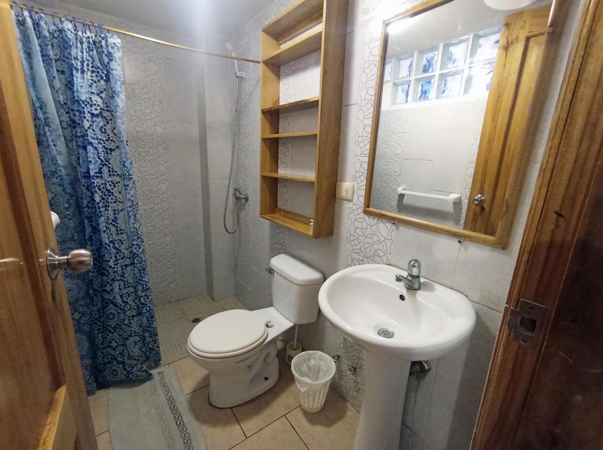 Hostal Yaku มอนตาญิตาร์ ภายนอก รูปภาพ