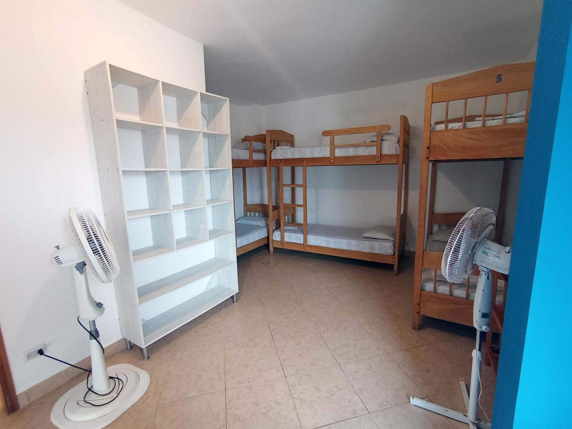 Hostal Yaku มอนตาญิตาร์ ภายนอก รูปภาพ