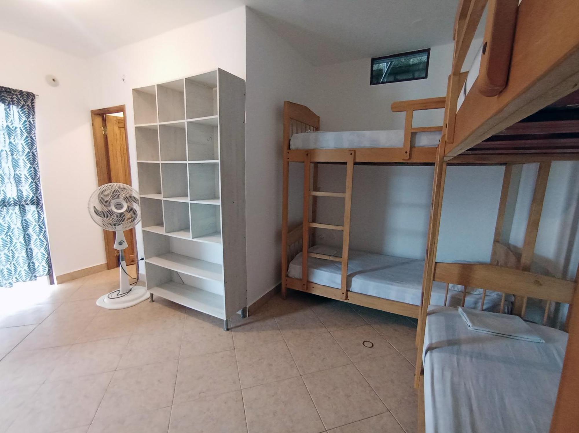 Hostal Yaku มอนตาญิตาร์ ภายนอก รูปภาพ