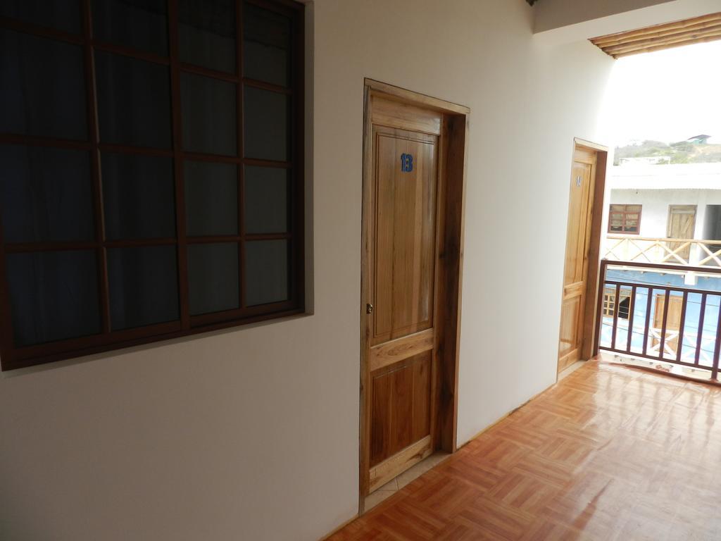 Hostal Yaku มอนตาญิตาร์ ภายนอก รูปภาพ