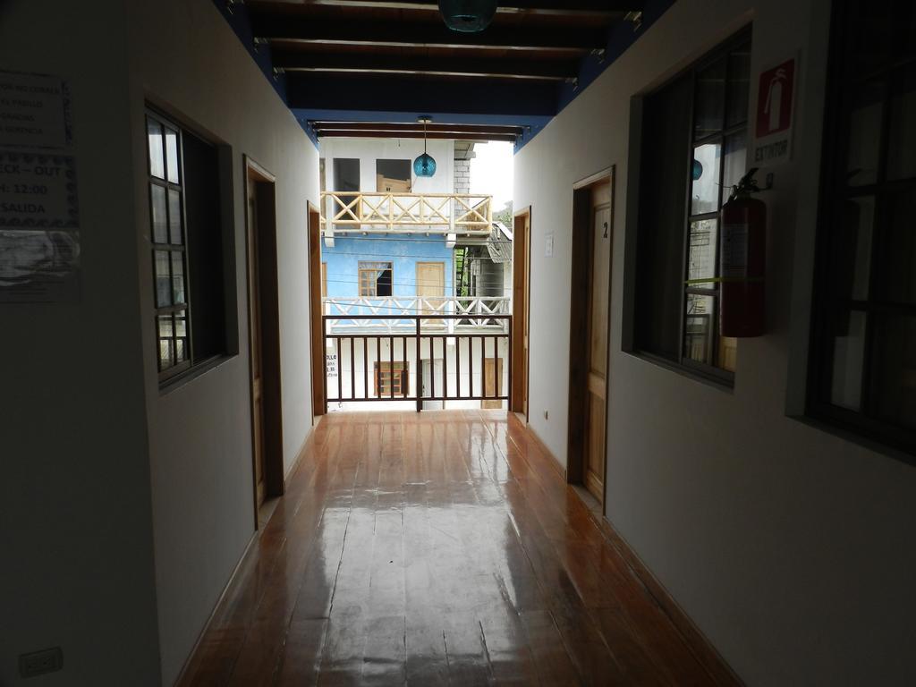 Hostal Yaku มอนตาญิตาร์ ภายนอก รูปภาพ